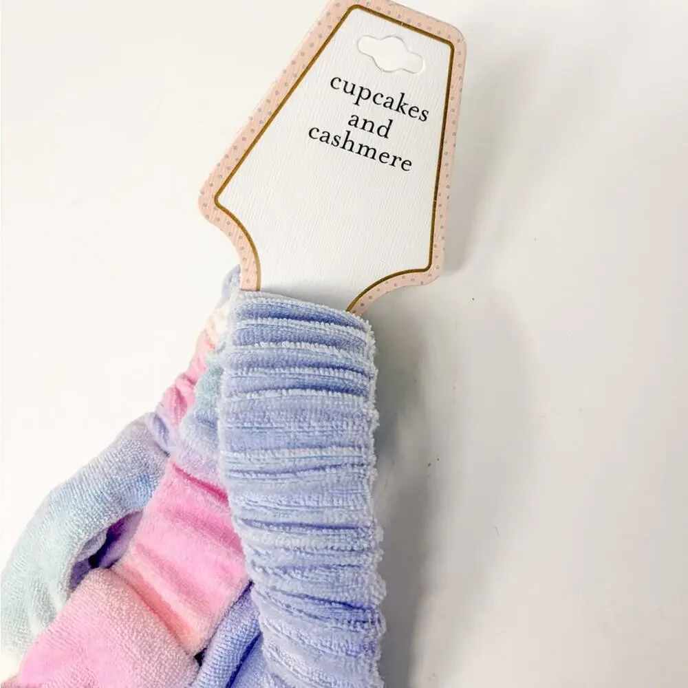 Cupcakes and Cashmere Set of 2 Colorful Woman’s Spa Headband Set, Brand new